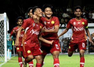 tim_aceh_menang_dramatis_21_atas_jabar_amankan_juara_grup_a_sepak_bola_pon_2024_840x576