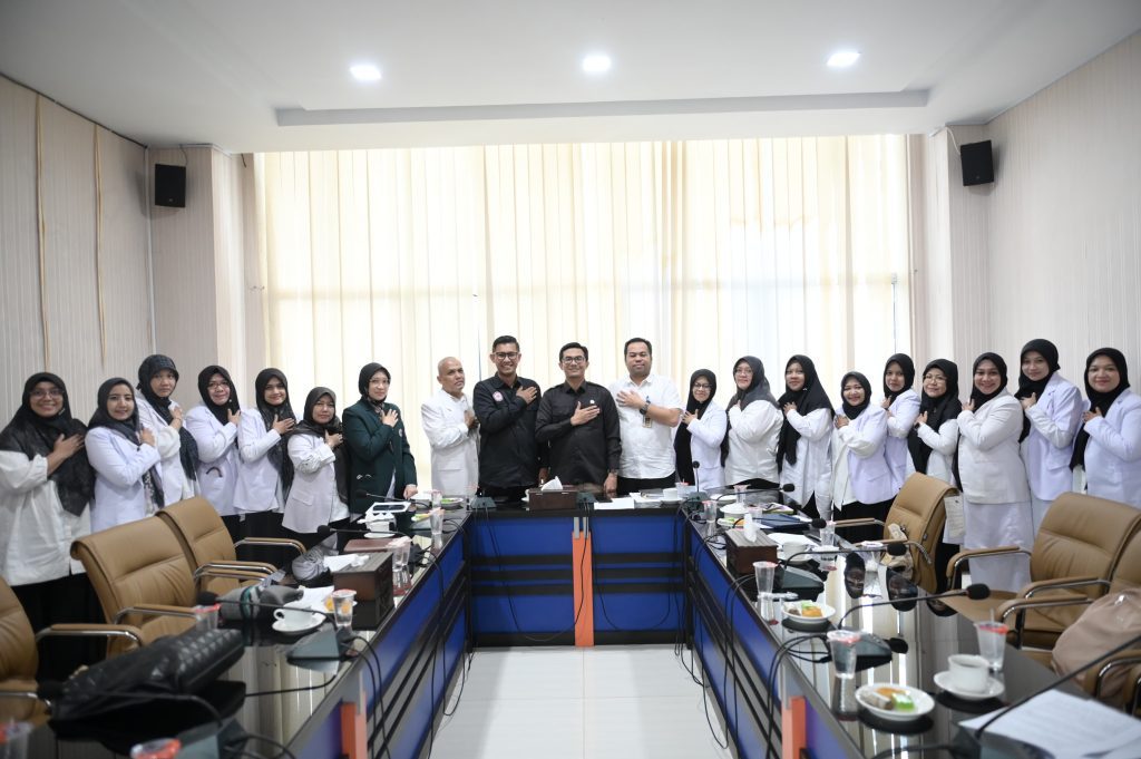 31cfd3ca-1cfa-48b0-b564-76fc6182fdee